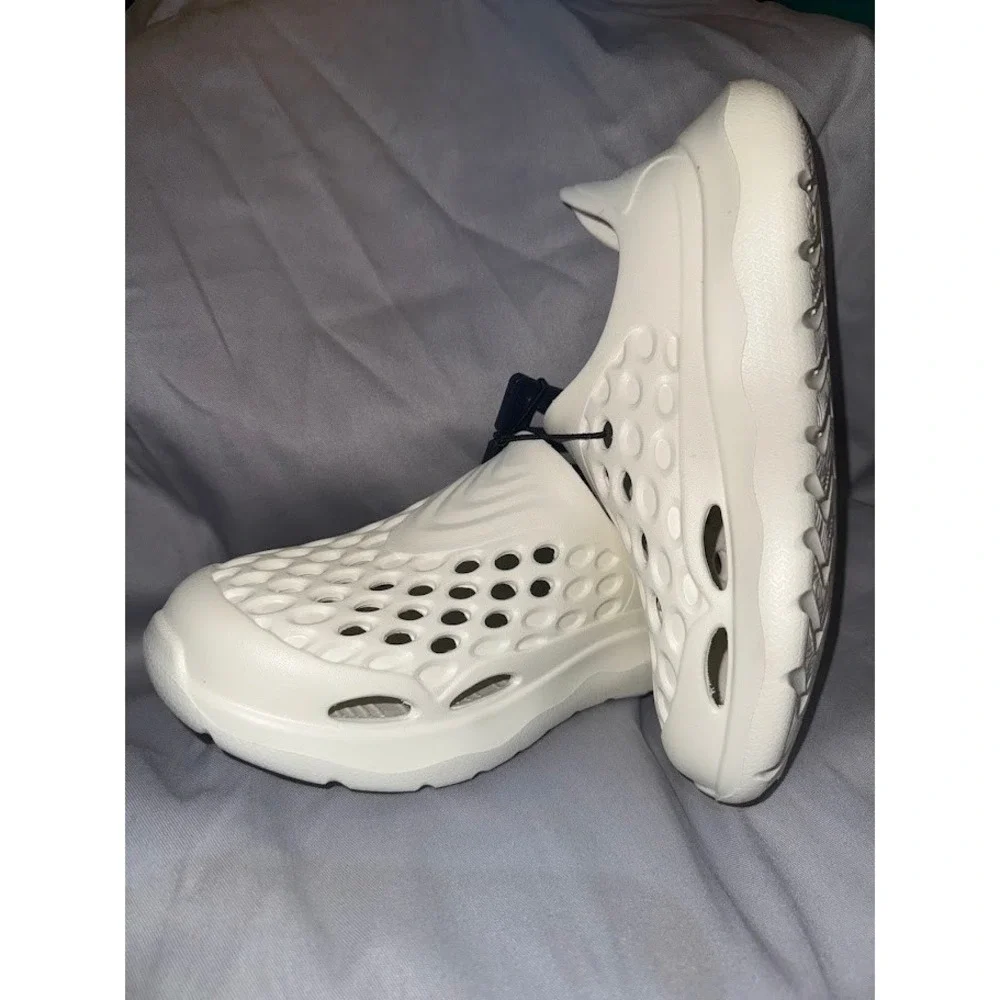 Rugged Shark Kids White Water Shoes Perforated EVA Clogs Size 2 NEW